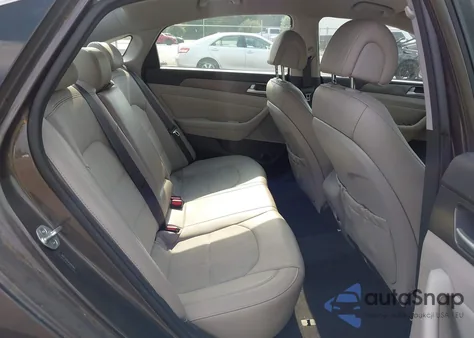 2015 Hyundai Sonata Sport z USA, uszkodzony, nr VIN 5NPE34AF3FH192663